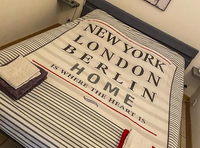 St Pierre La * Saint-Pierre-la-Mer (Aude)